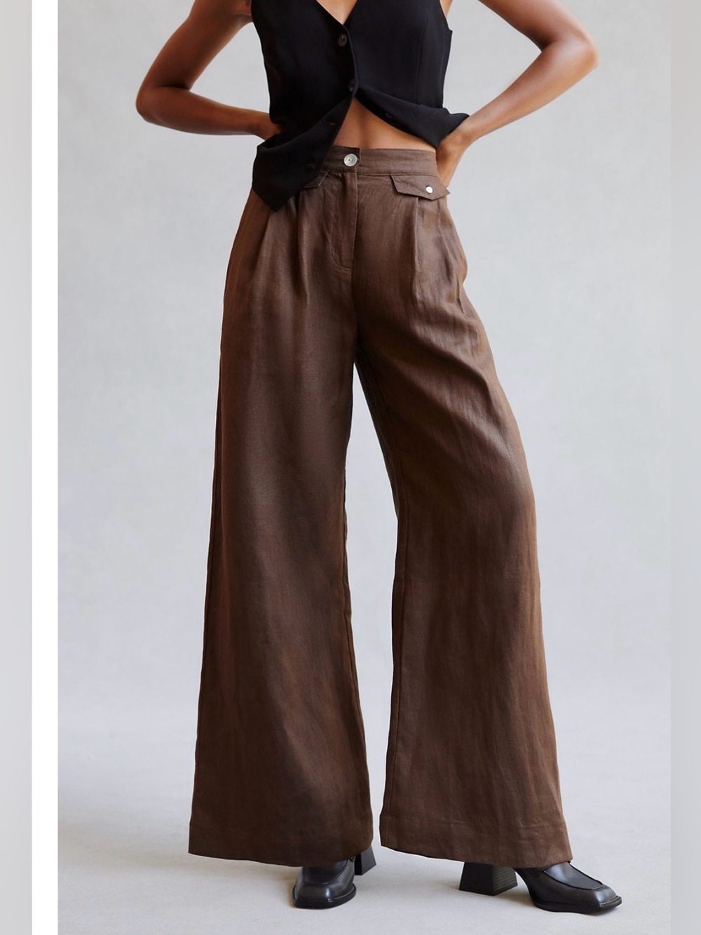 Sovere + Instance Pleated Wide-Leg Linen Pants